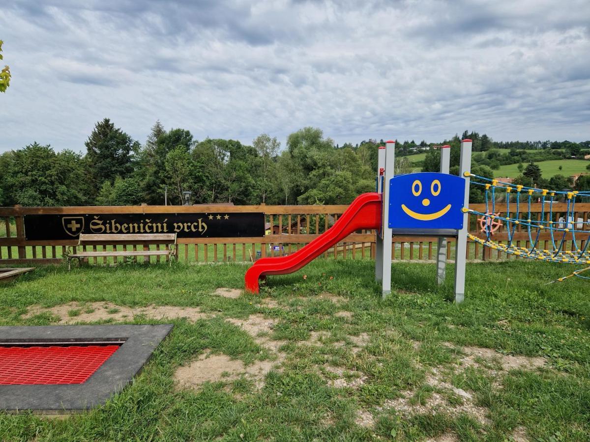 Sport-Hotel Sibenicni Vrch Mnichovice Екстер'єр фото